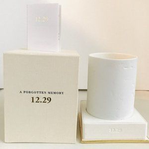 ONLY SCENT REMAINS A Forgotten Memory 12.29 Candle